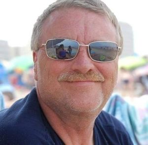 Meet your Posher, Mark